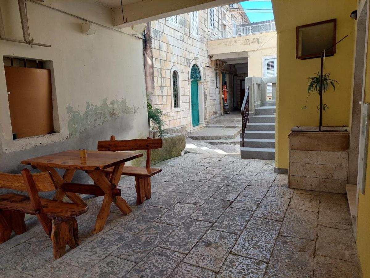 Apartmani Antonia Račišće Exteriér fotografie
