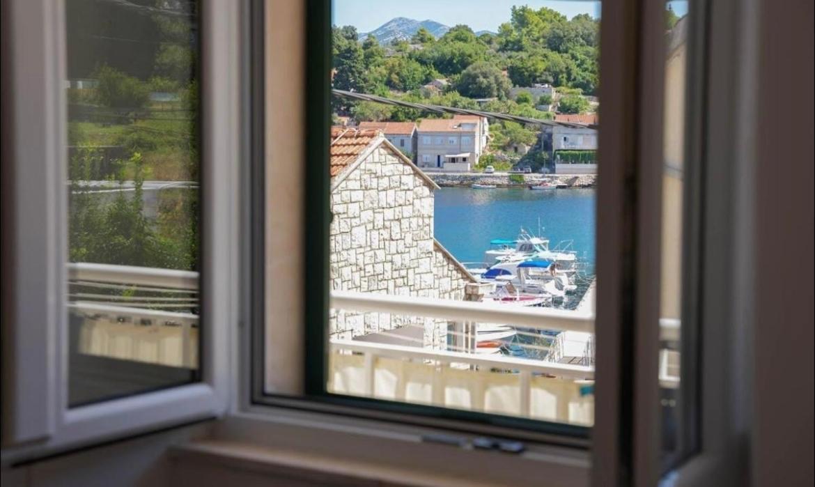 Apartmani Antonia Račišće Exteriér fotografie
